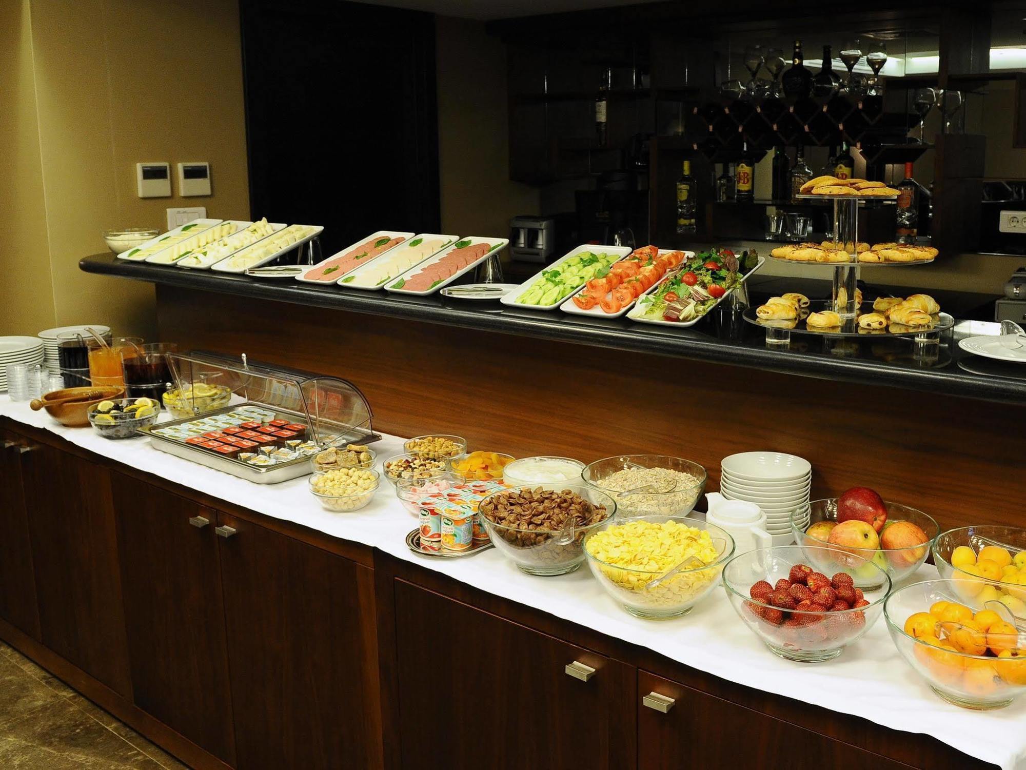 Inncity Hotel Nisantasi Istanbul Ngoại thất bức ảnh